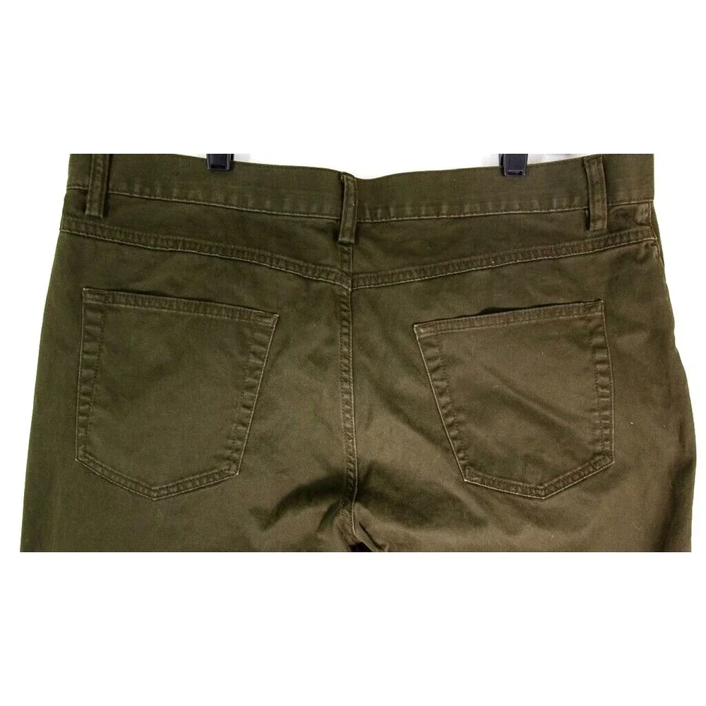 Brooks Brothers Casual Chino Pants Flat Front Pockets Men's Size 36 x 32 Green